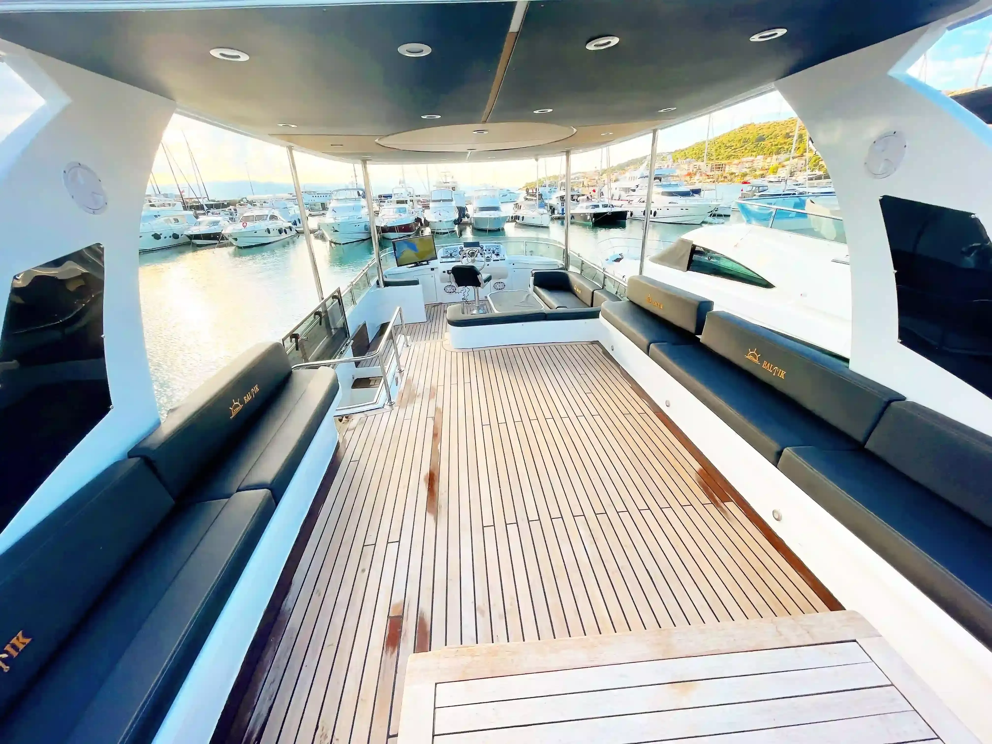 Custom Built 72 | Baltik 2