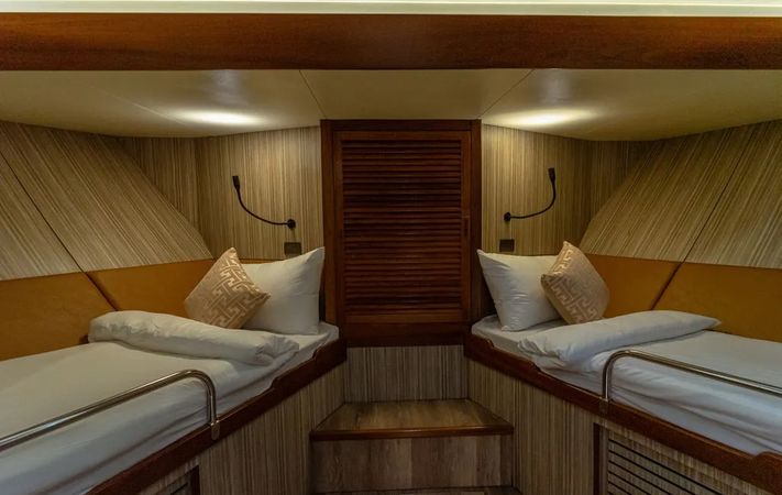 Custom Built 90 | Oracle