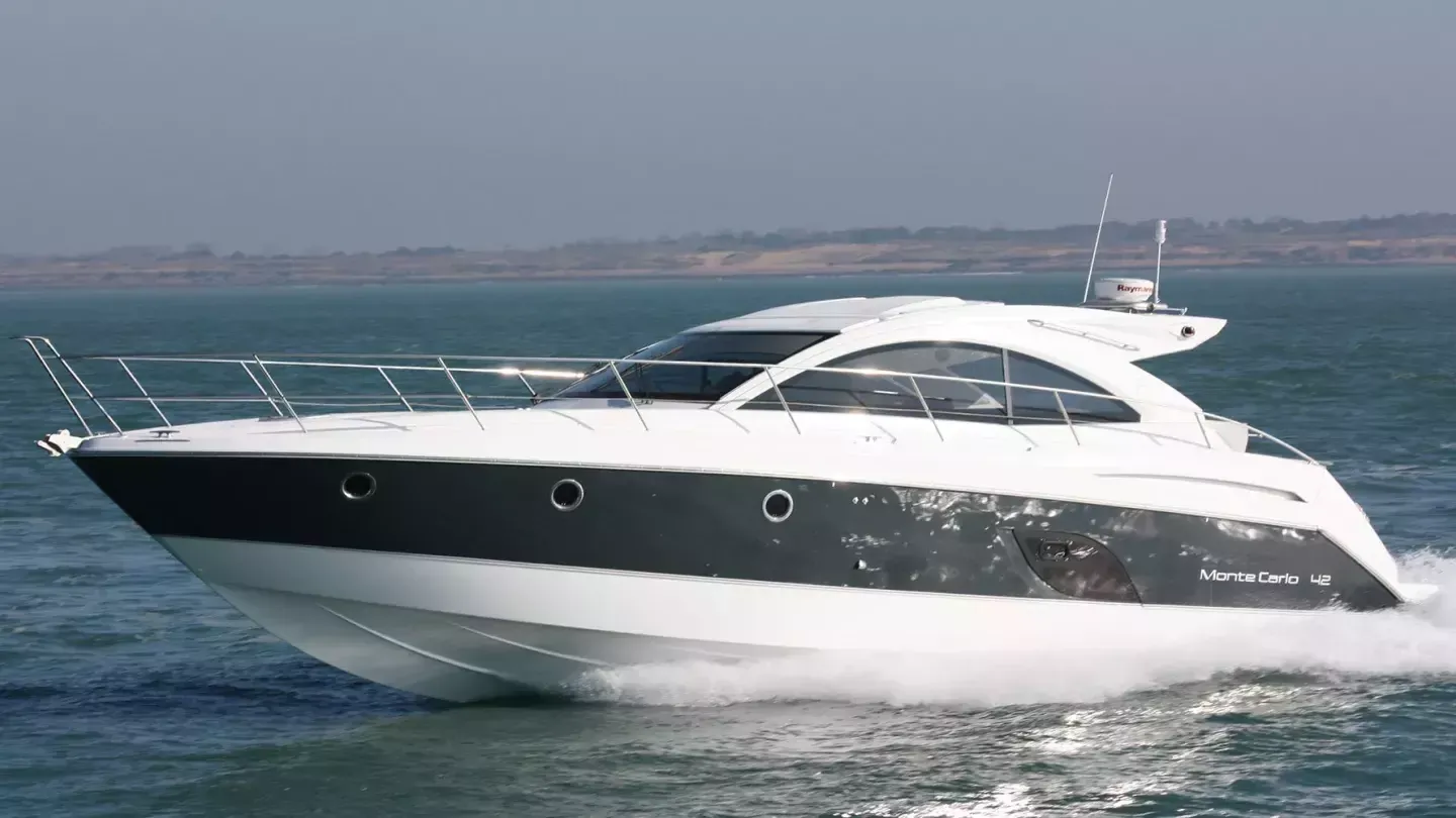Beneteau Monte Carlo 42 | 16