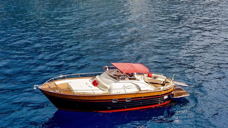 Apreamare 11 | Lady J