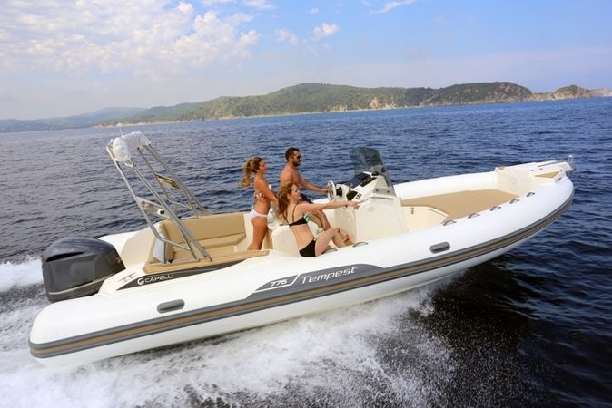 Capelli Tempest 775 | 23