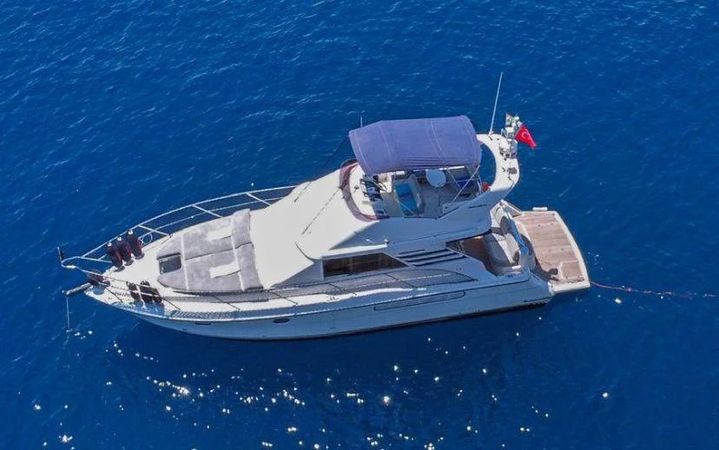 Fairline 40 | Lapina 1