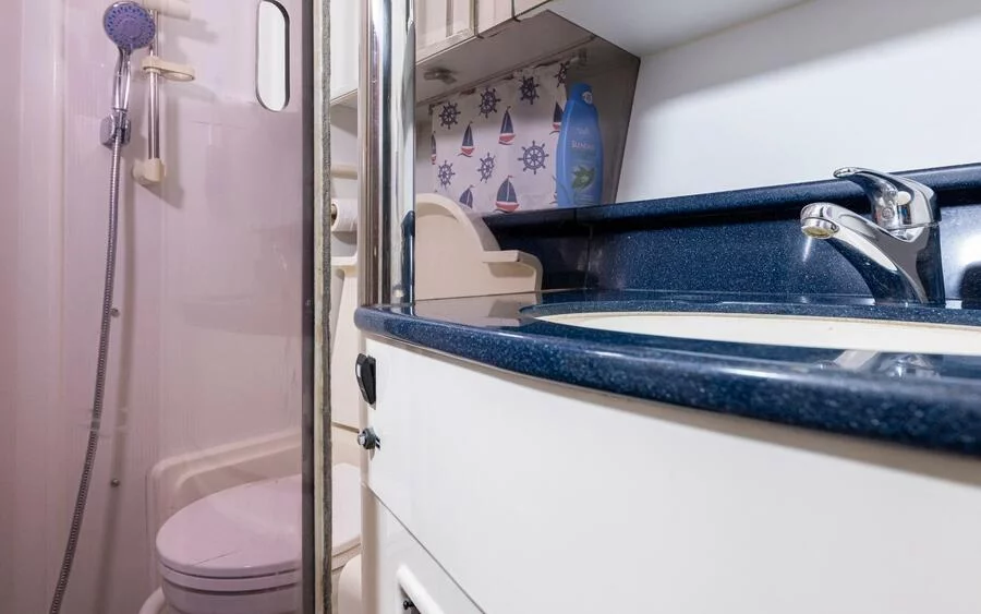 Fairline 40 | Lapina 1