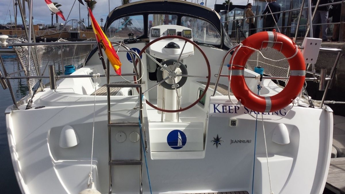 Jeanneau Sun Odyssey 35 | Keep Sailing 1