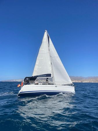 Jeanneau Sun Odyssey 35 | Keep Sailing 1