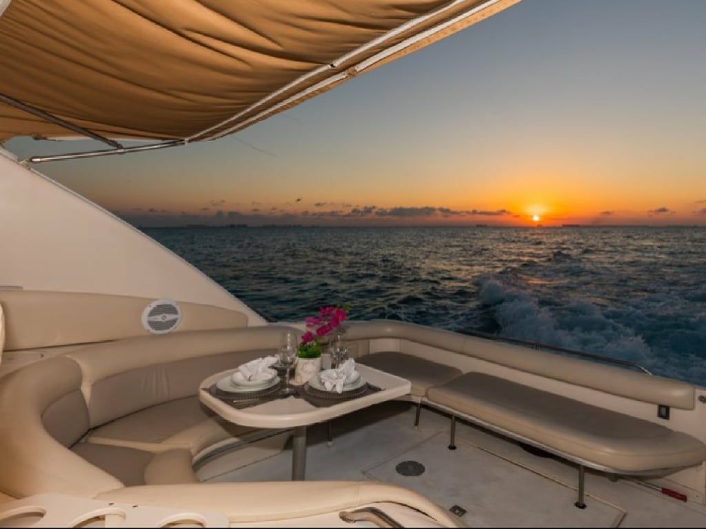 Sea Ray 45 | Mavie