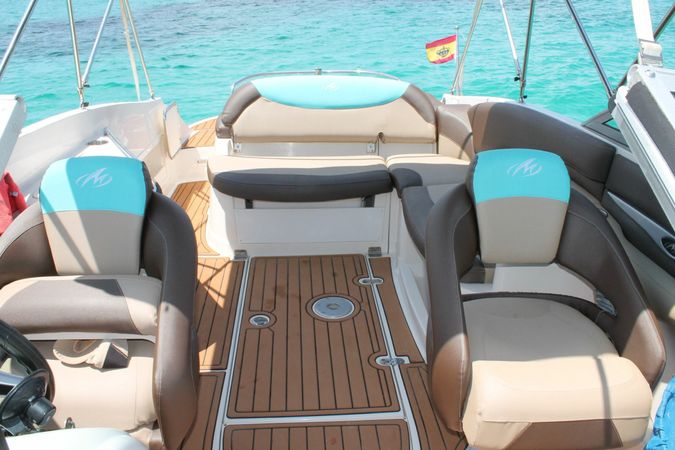 Monterey 268 | Ibi Water 1