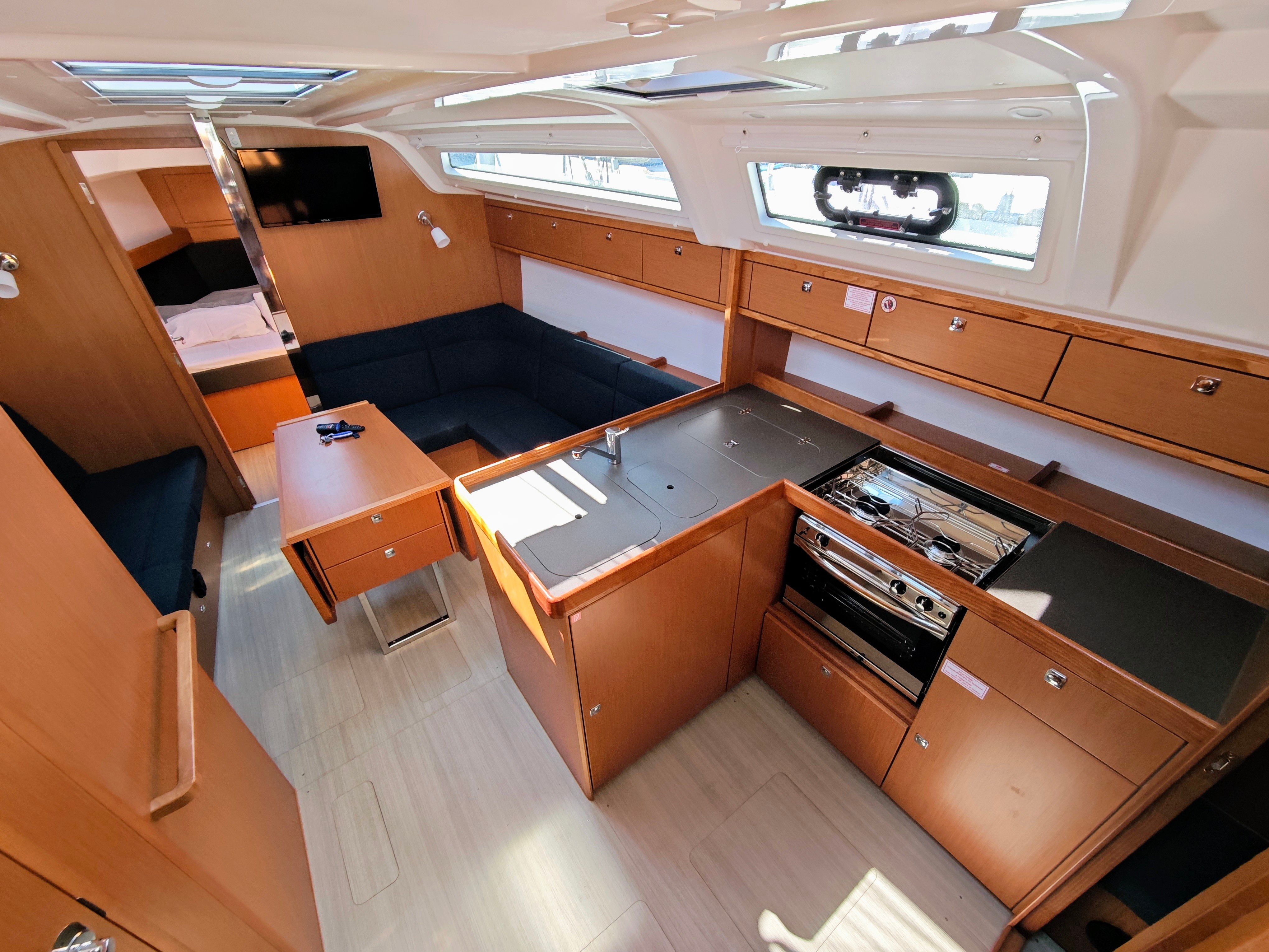 Bavaria Cruiser 37 | Mai Tai