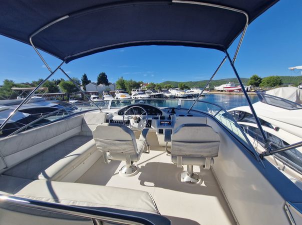 Bayliner 3587 | Bossa Nova