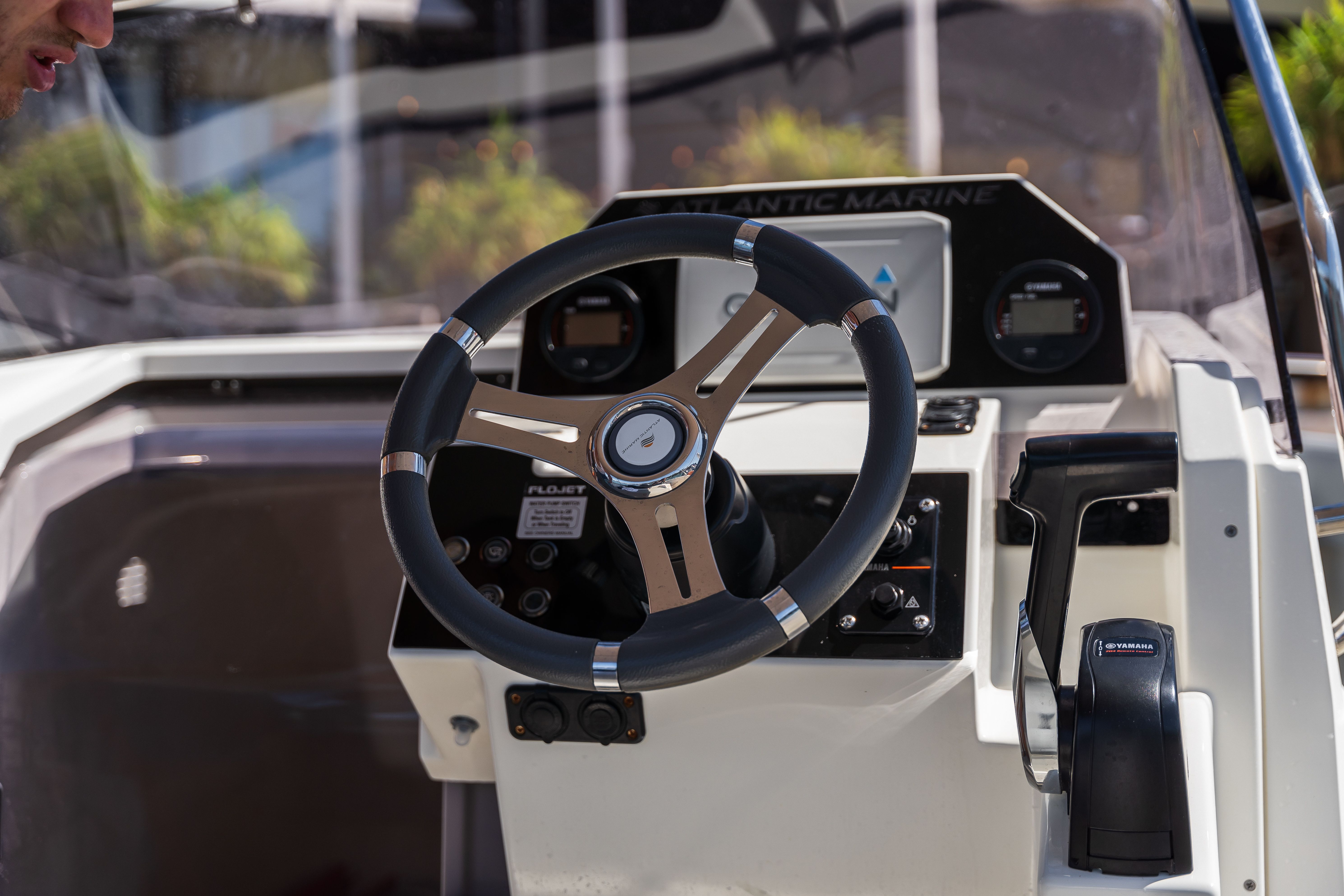 Atlantic Marine 670 | Open