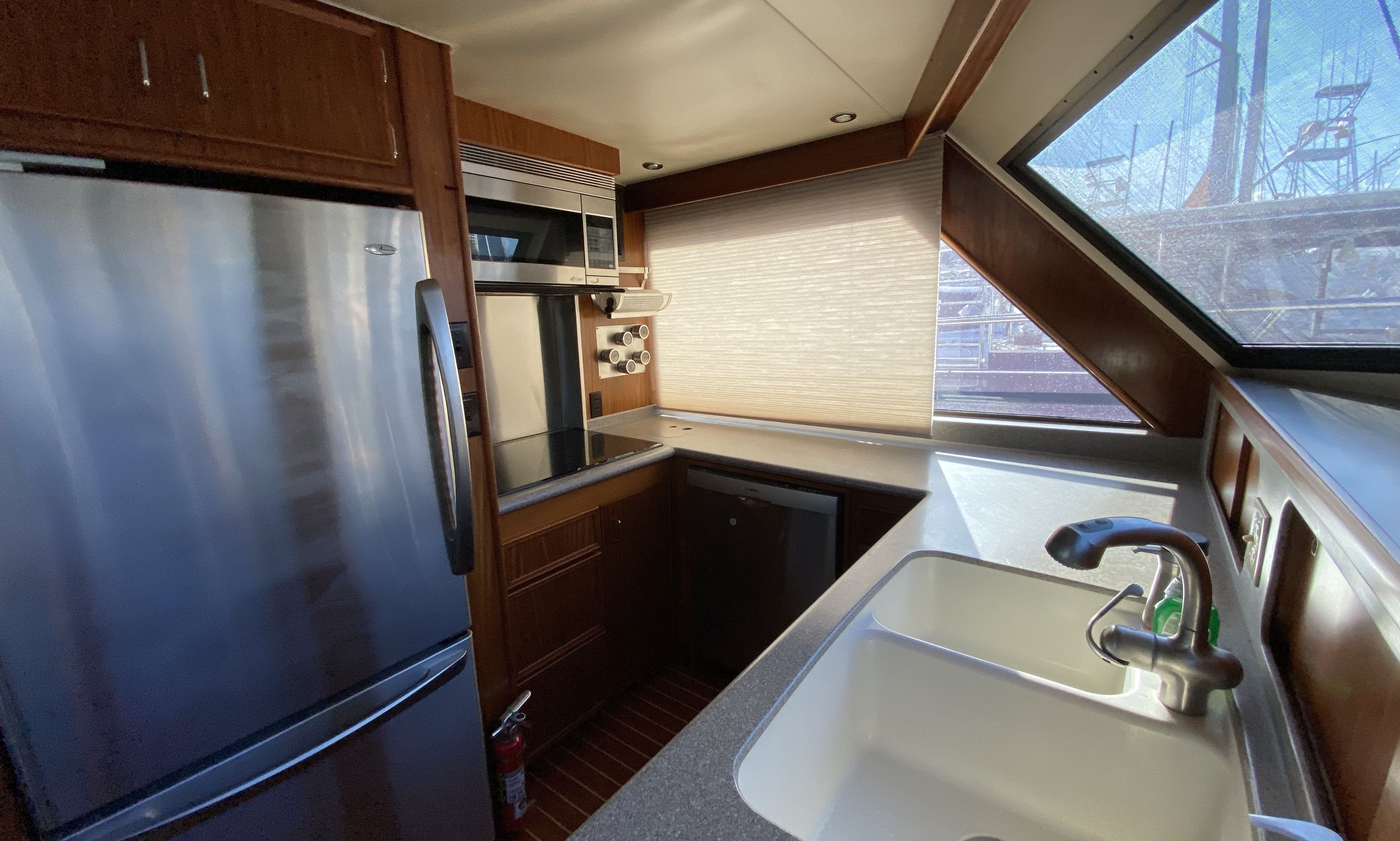 Hatteras 60 | Hondo
