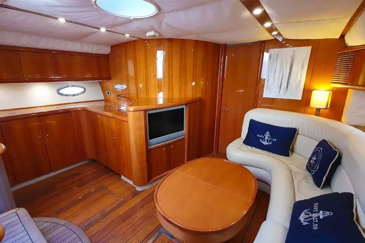 Sunseeker Camargue 50 | Naya