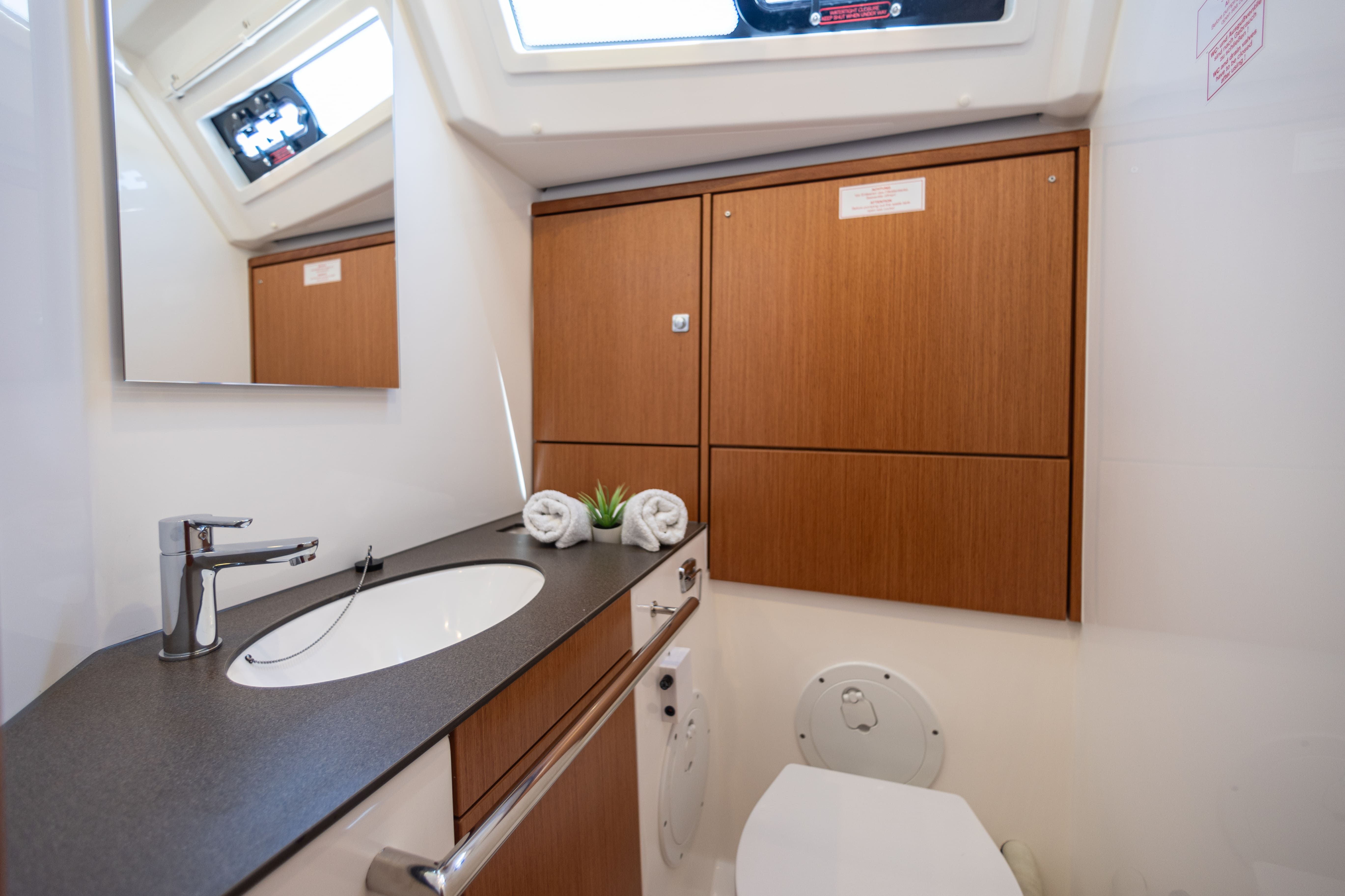 Bavaria Cruiser 46 | Eros