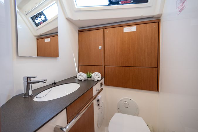 Bavaria Cruiser 46 | Eros