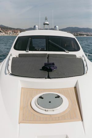 Aicon 72 | Manzanos 2