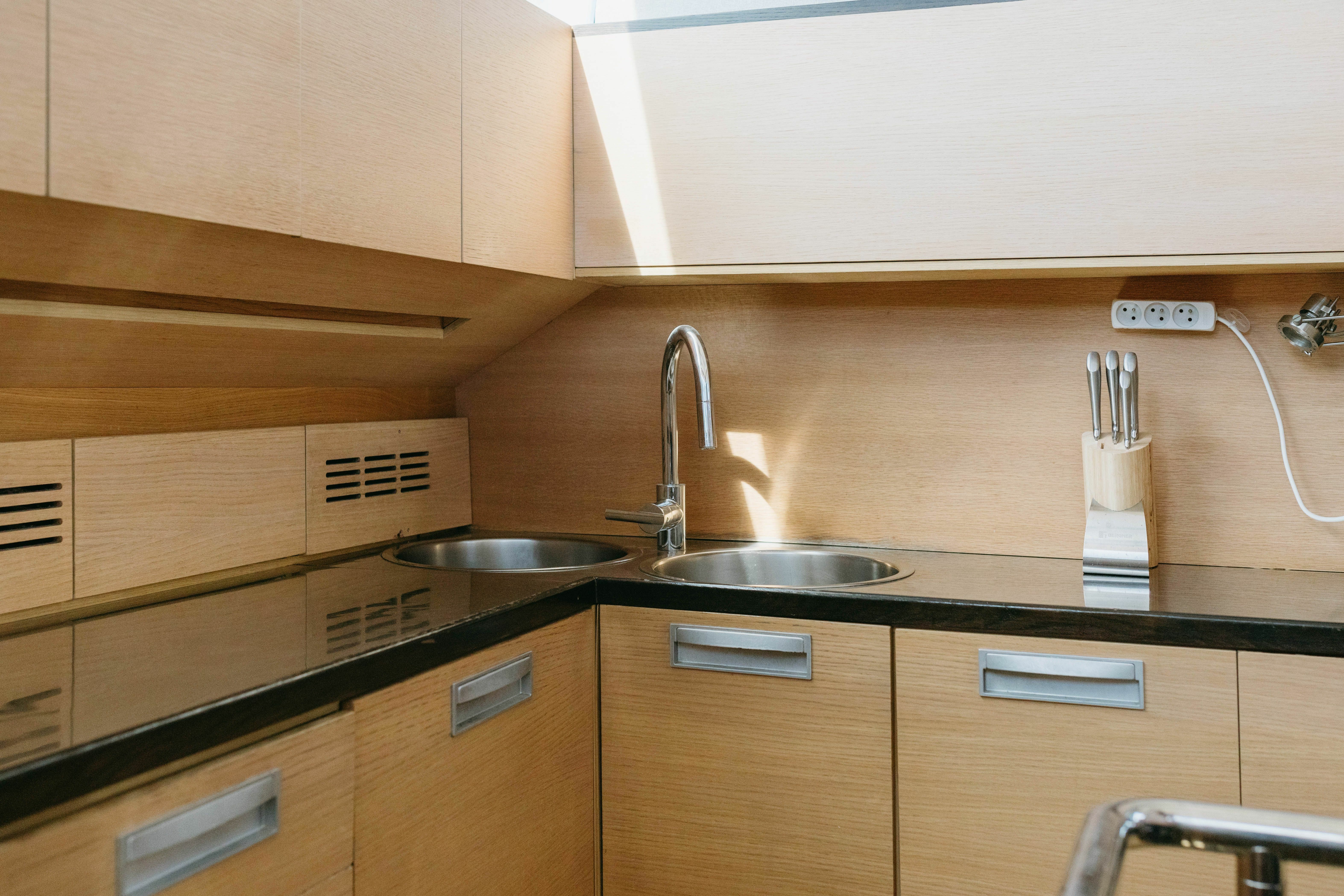 Aicon 72 | Manzanos 2