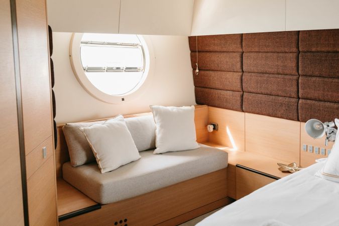 Aicon 72 | Manzanos 2