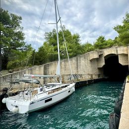 Bavaria C38 | Stella Familia