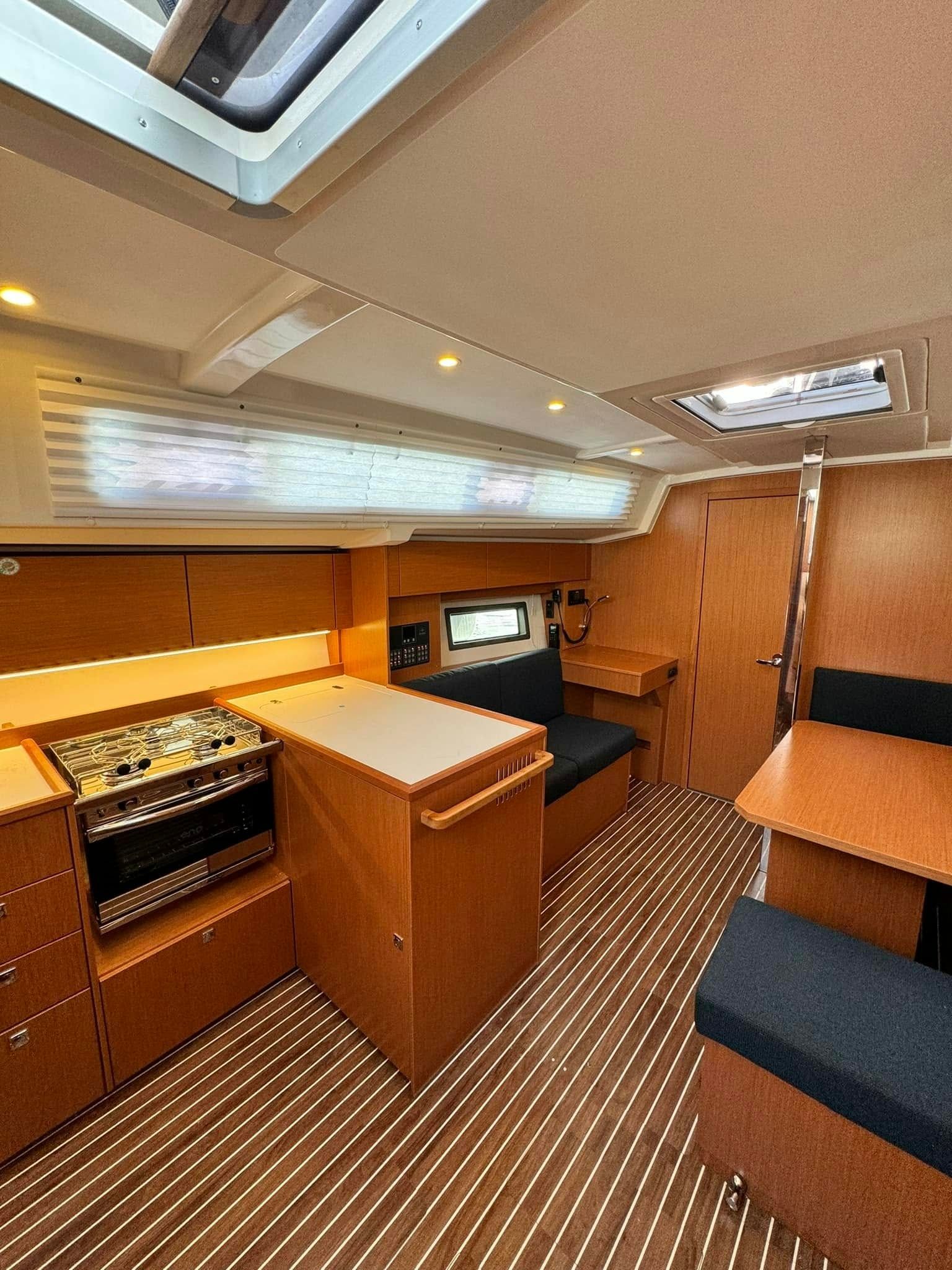 Bavaria C38 | Stella Familia