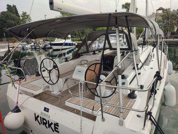 Bavaria C38 | Kirke
