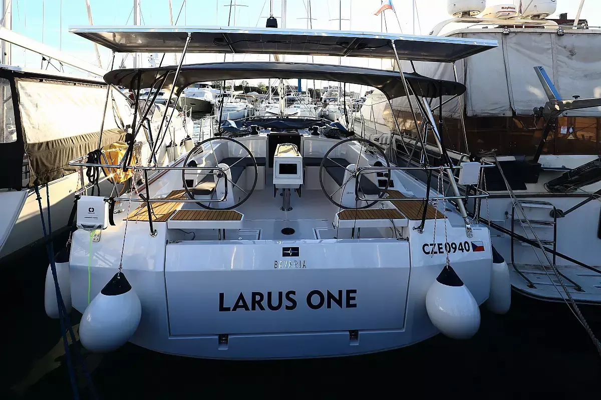 Bavaria C42 | Larus One