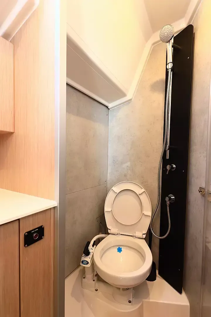 Bavaria C42 | Larus One