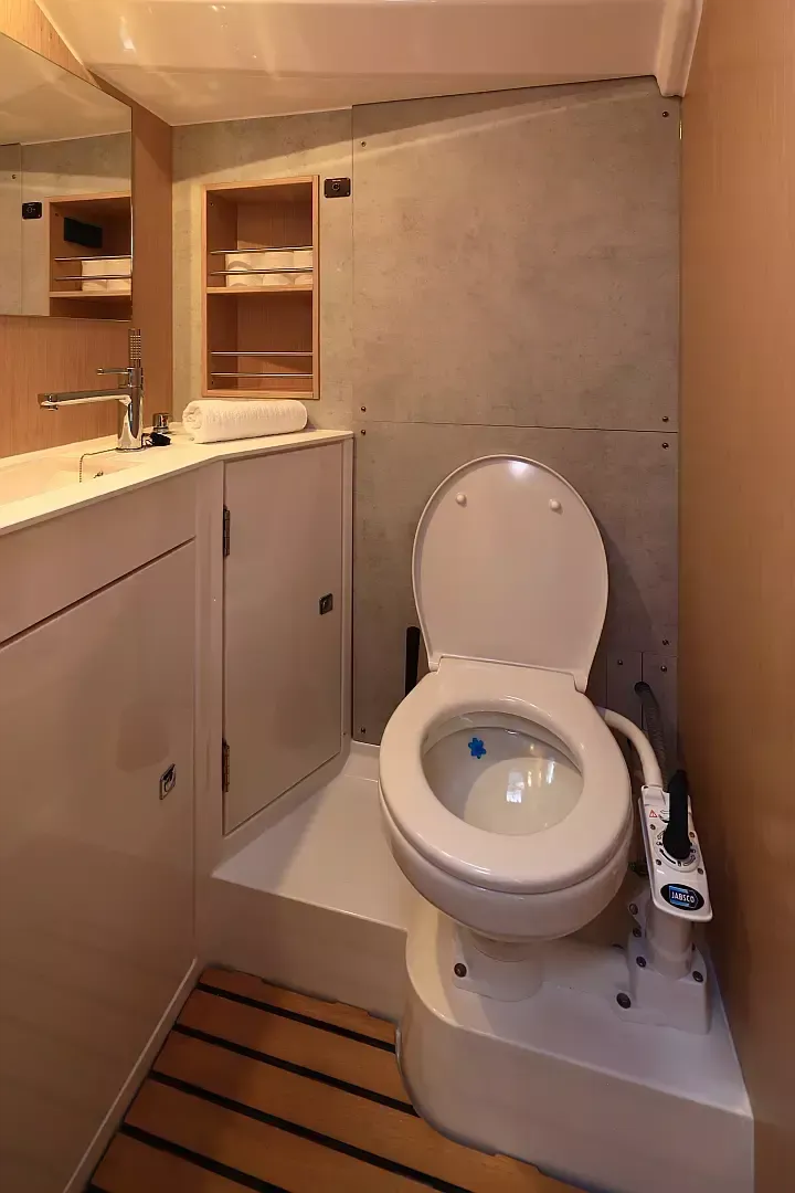 Bavaria C42 | Larus One