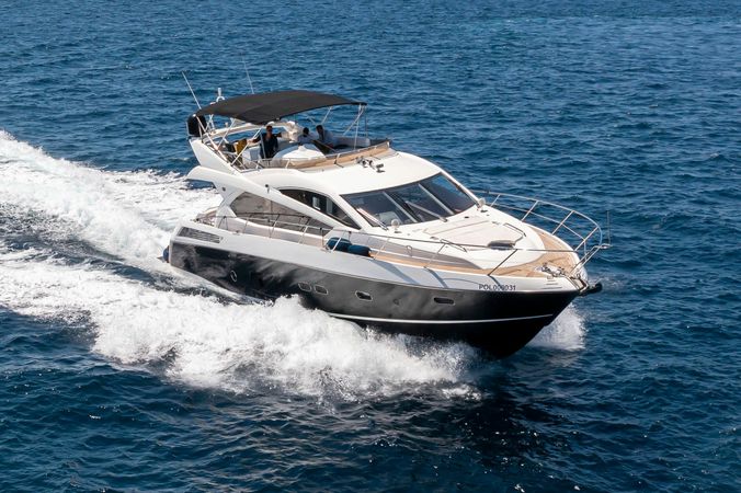 Sunseeker Manhattan 63 | Midnight Summer Dream