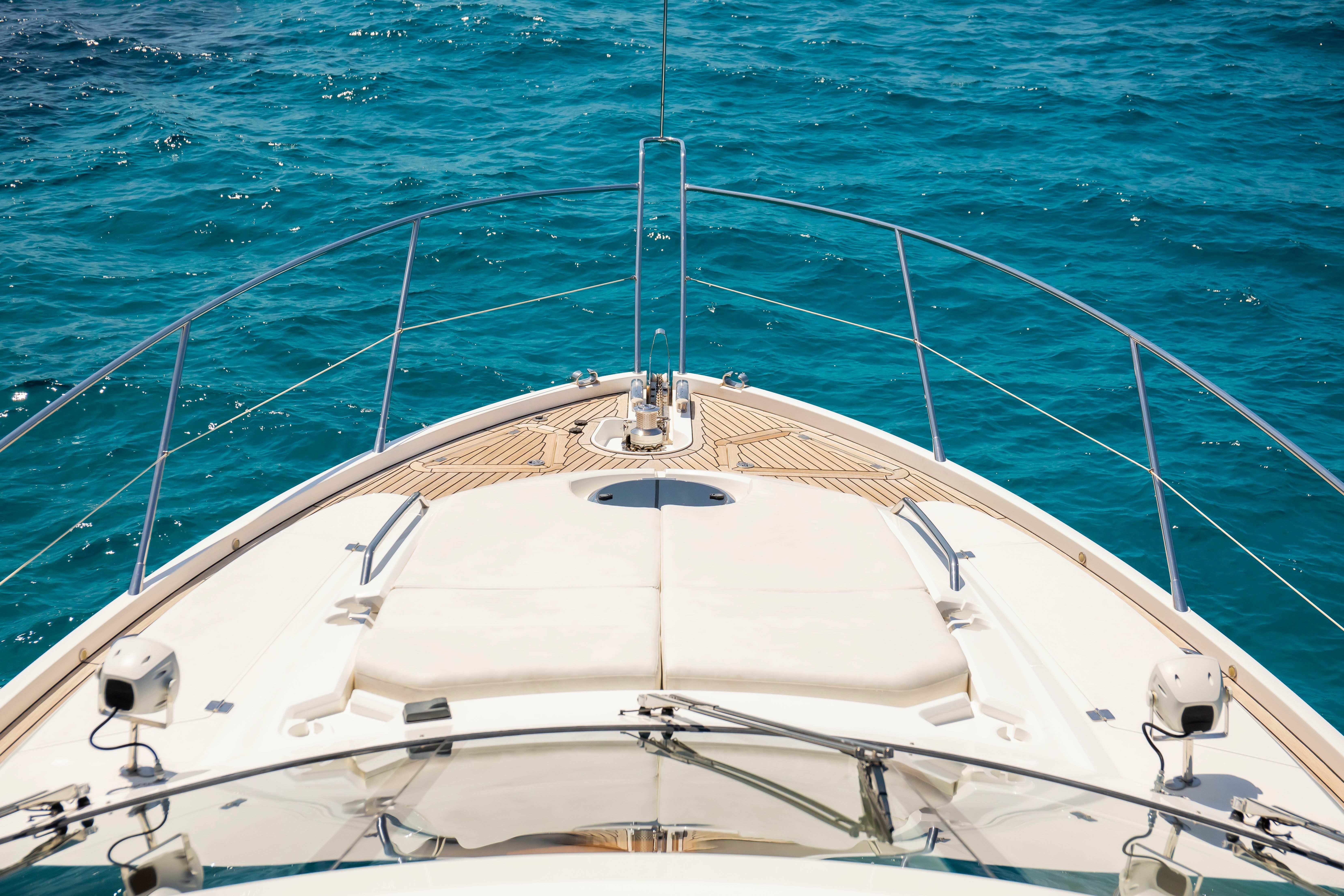 Sunseeker Manhattan 63 | Midnight Summer Dream