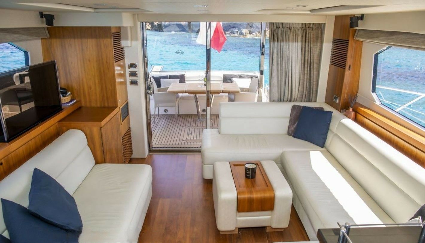 Sunseeker Manhattan 63 | Midnight Summer Dream