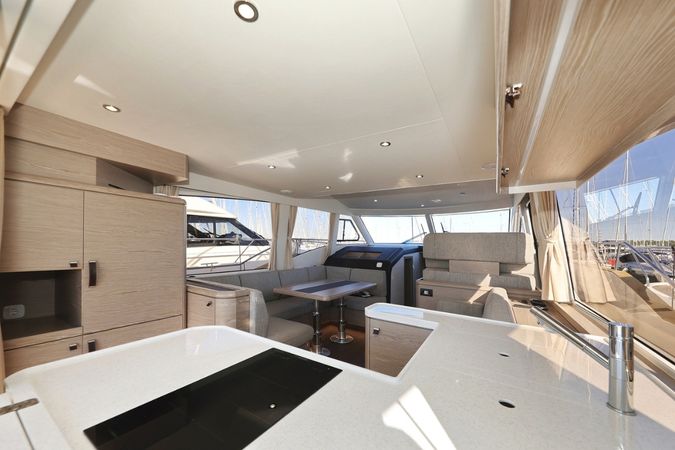 Greenline 48 | Vegas