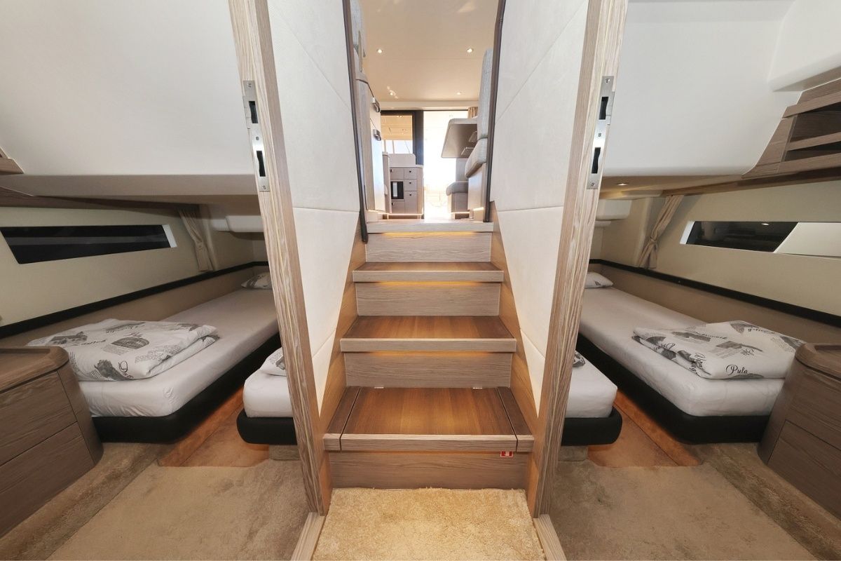 Greenline 48 | Vegas