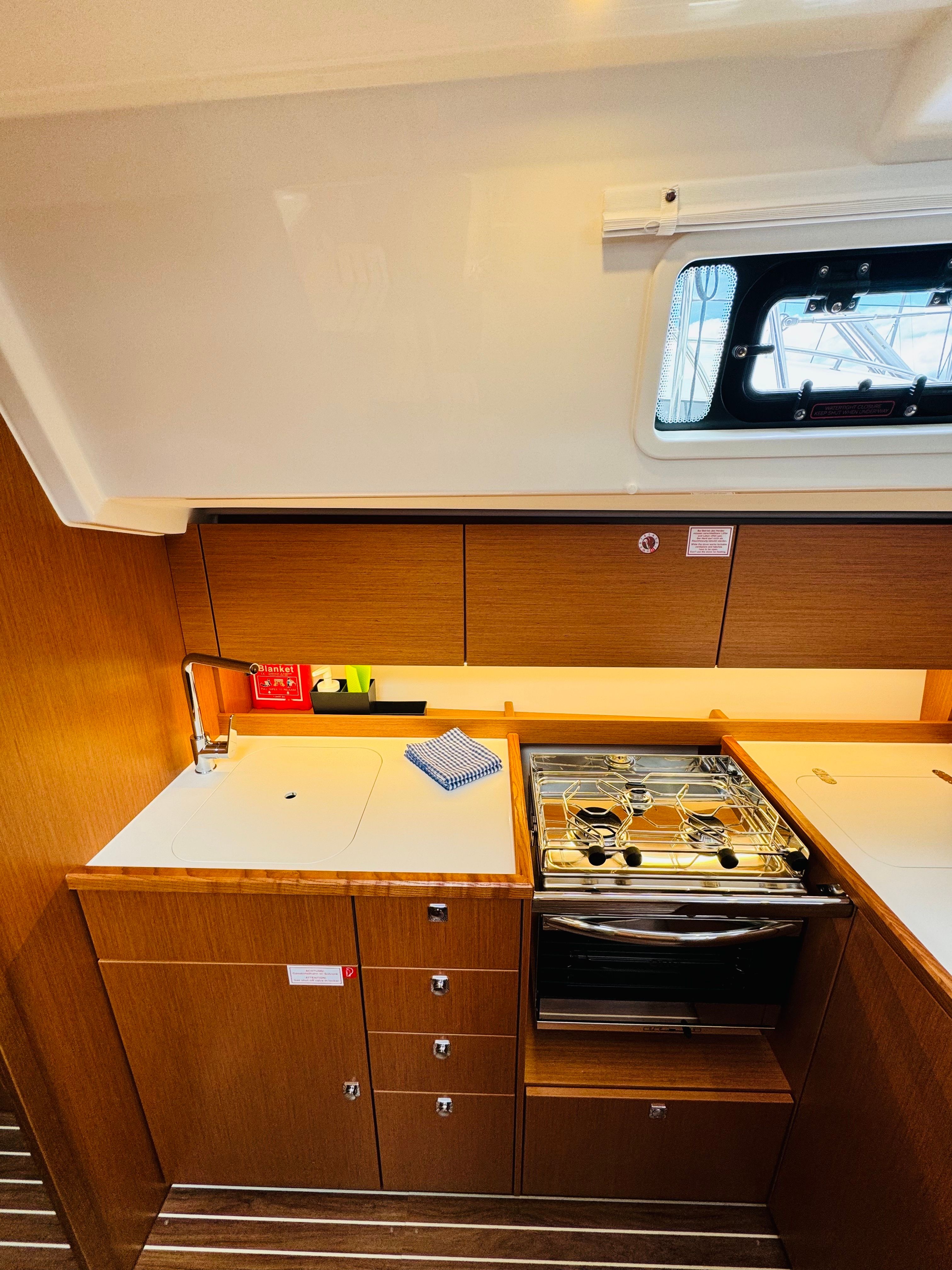 Bavaria C38 | Simbad