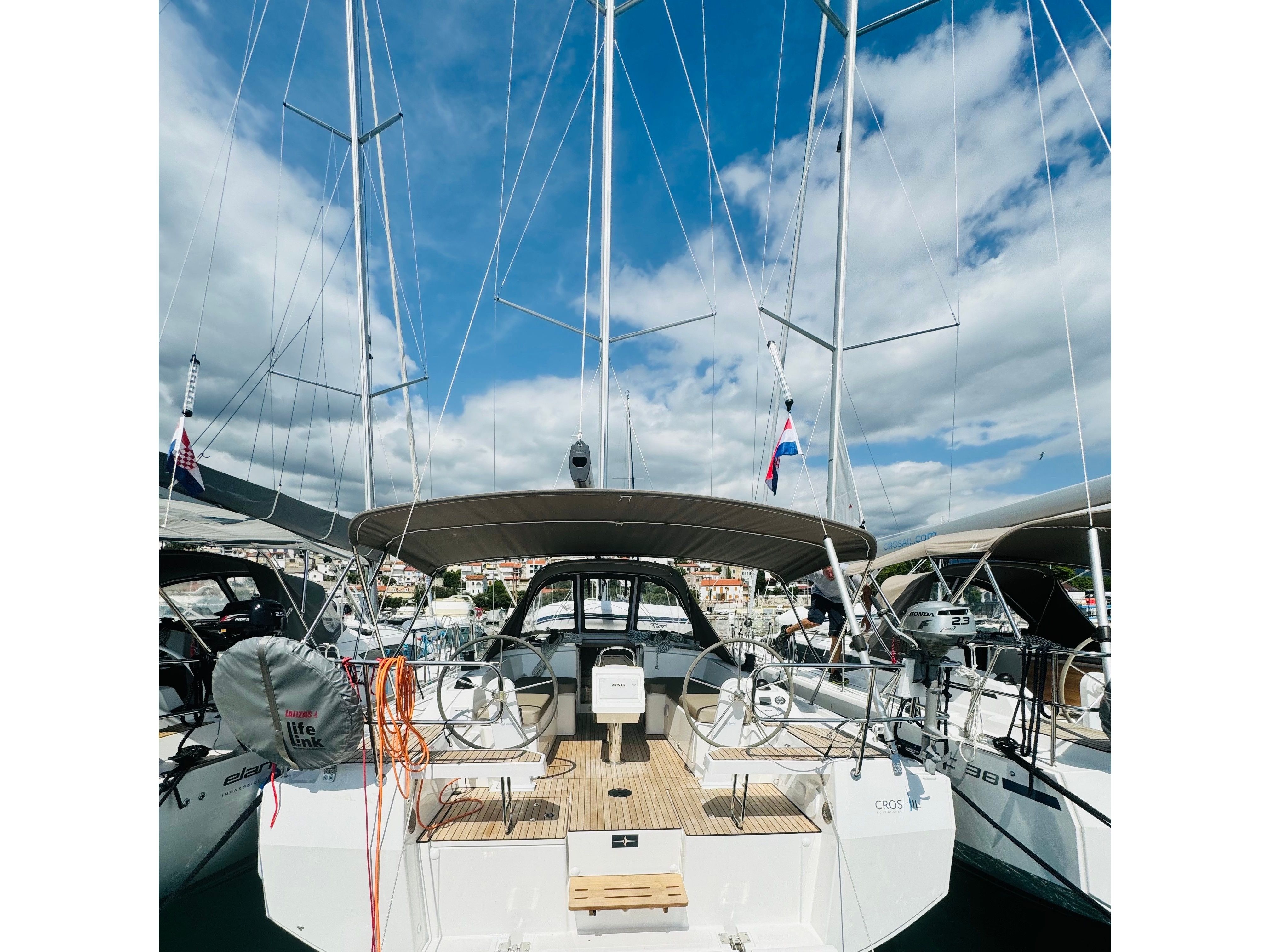 Bavaria C38 | Simbad