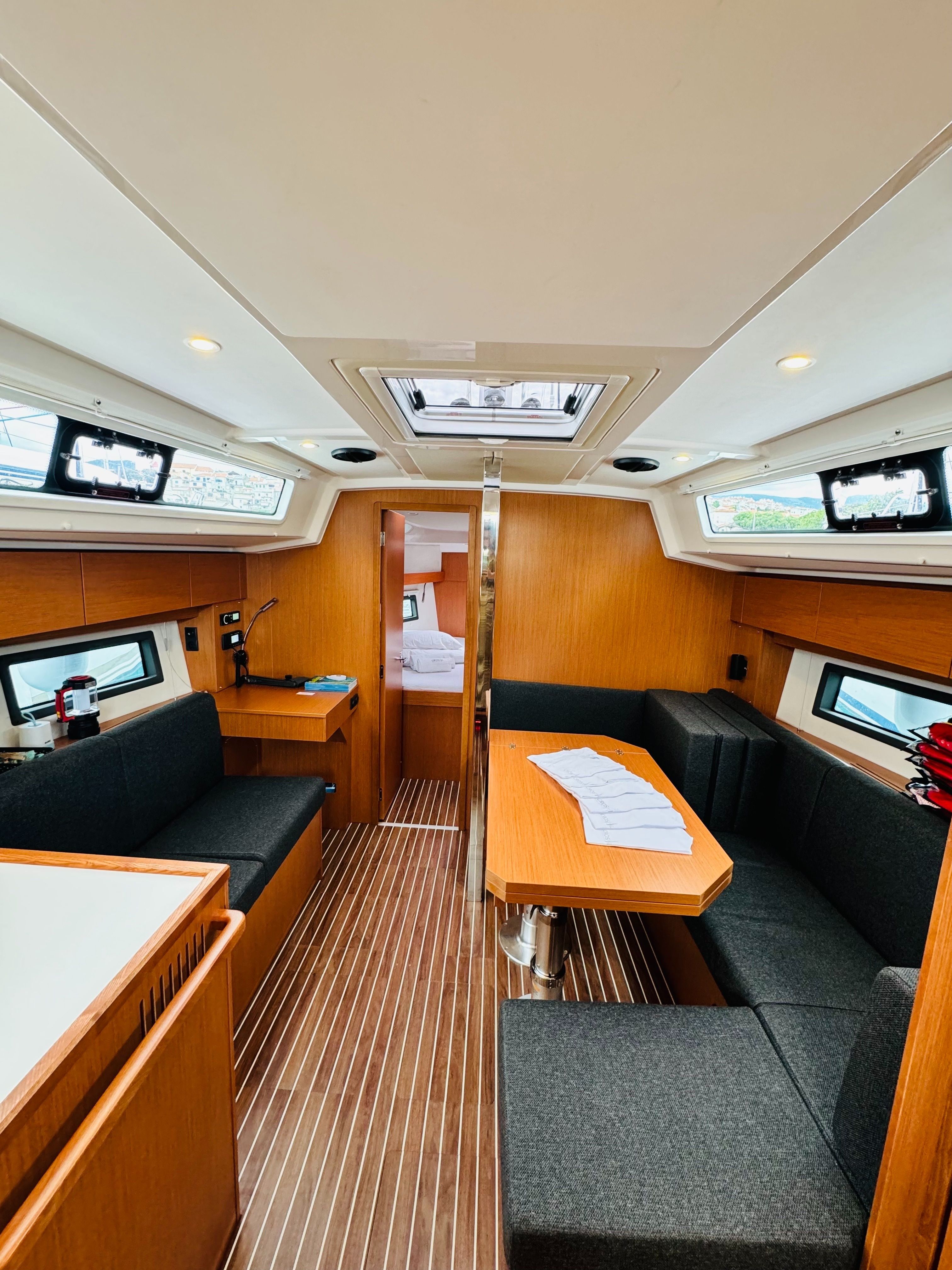 Bavaria C38 | Simbad