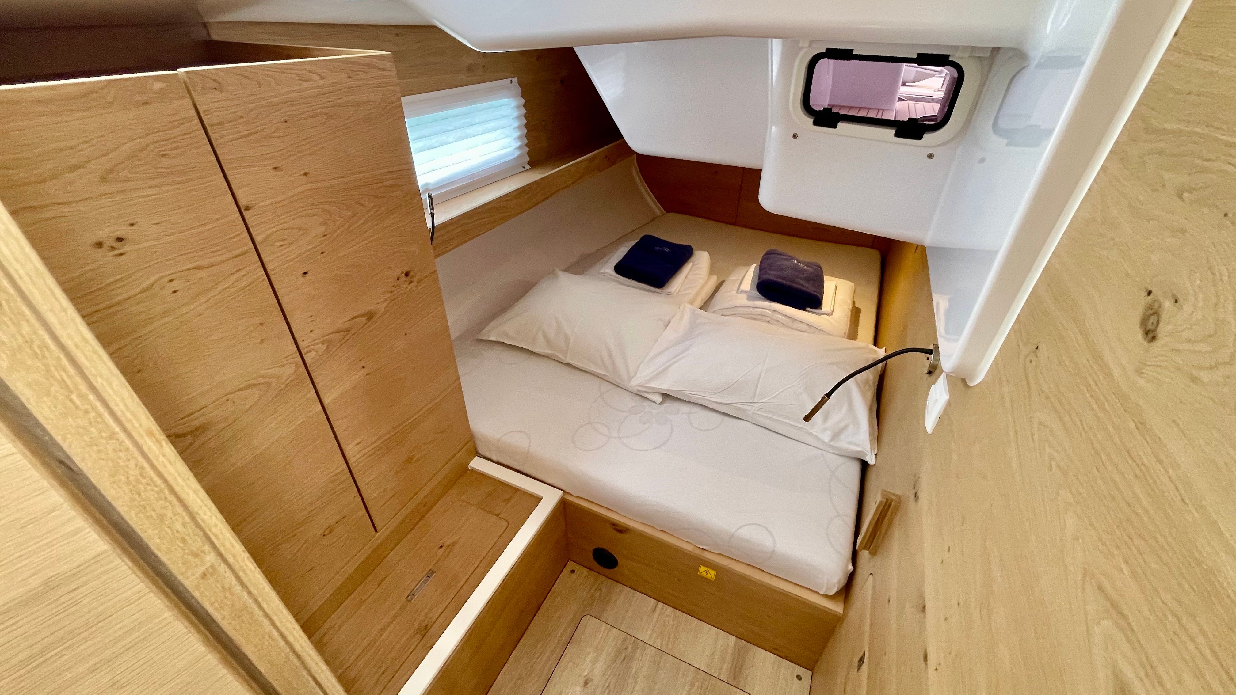 Elan 45 Impression | Aurora