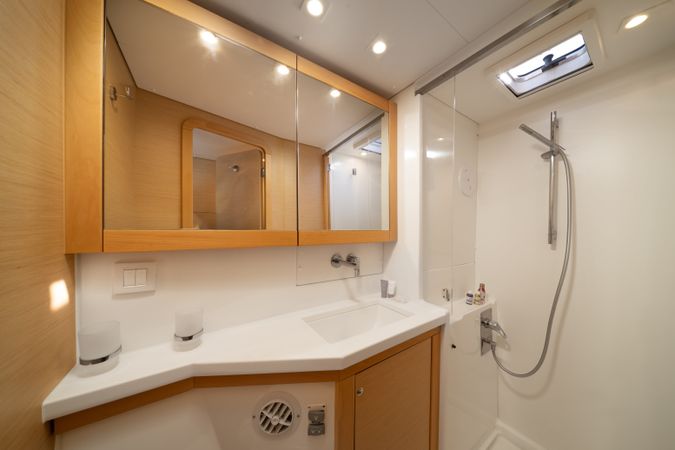 Lagoon 450 F | Falco