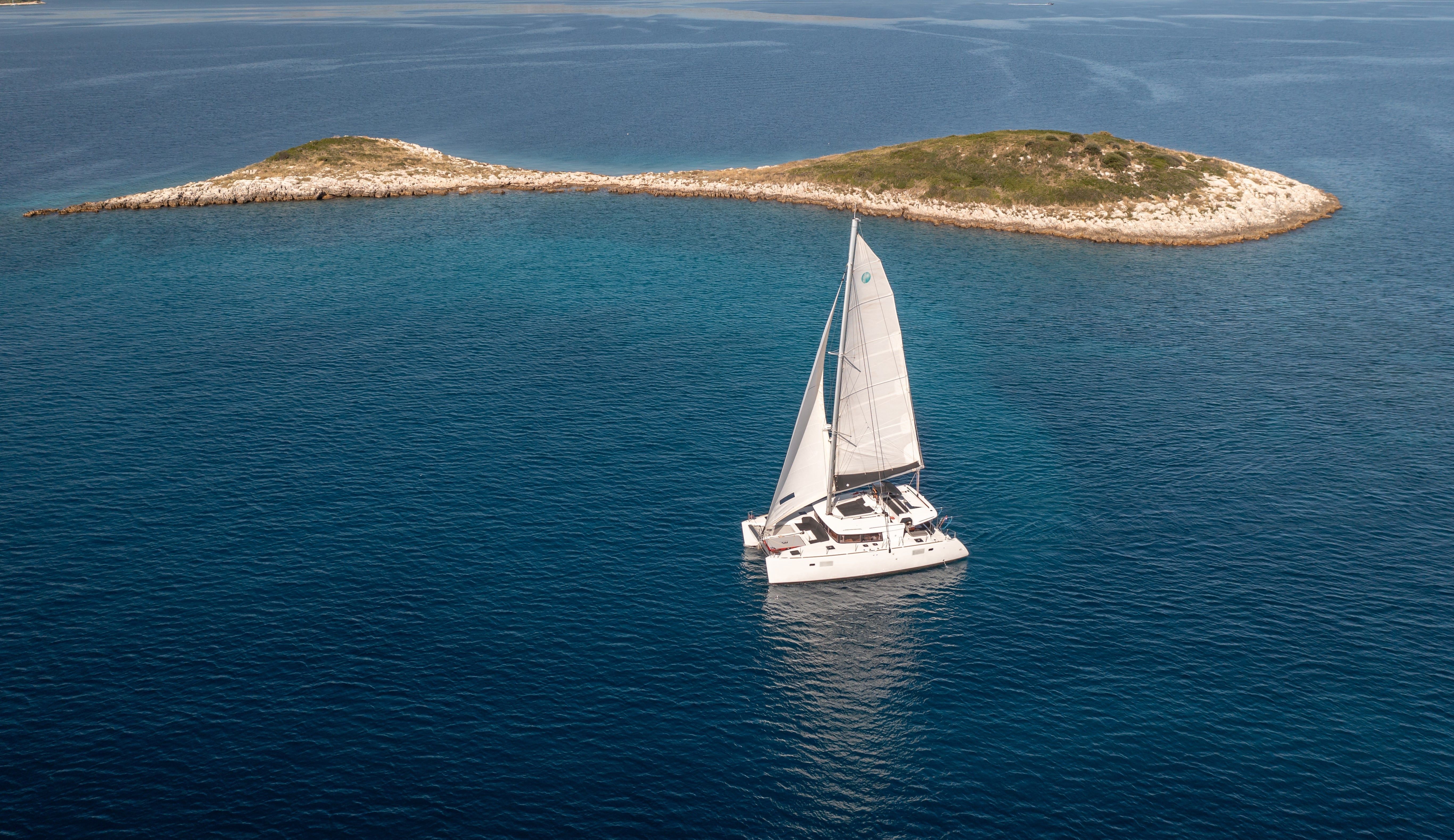 Lagoon 450 F | Falco