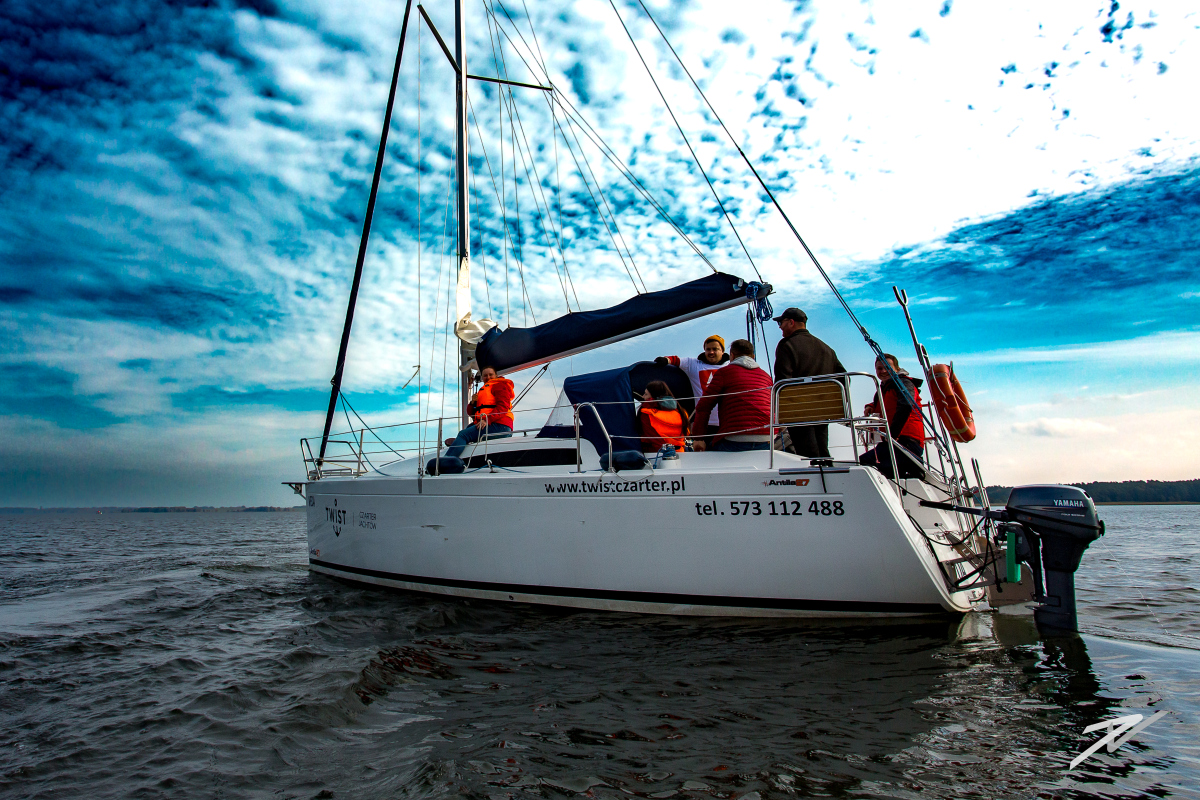 Antila 27 Family | Veda