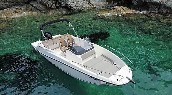 Quicksilver 675 Activ | Firulais