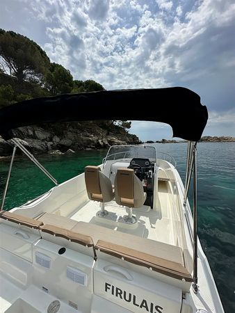 Quicksilver 675 Activ | Firulais