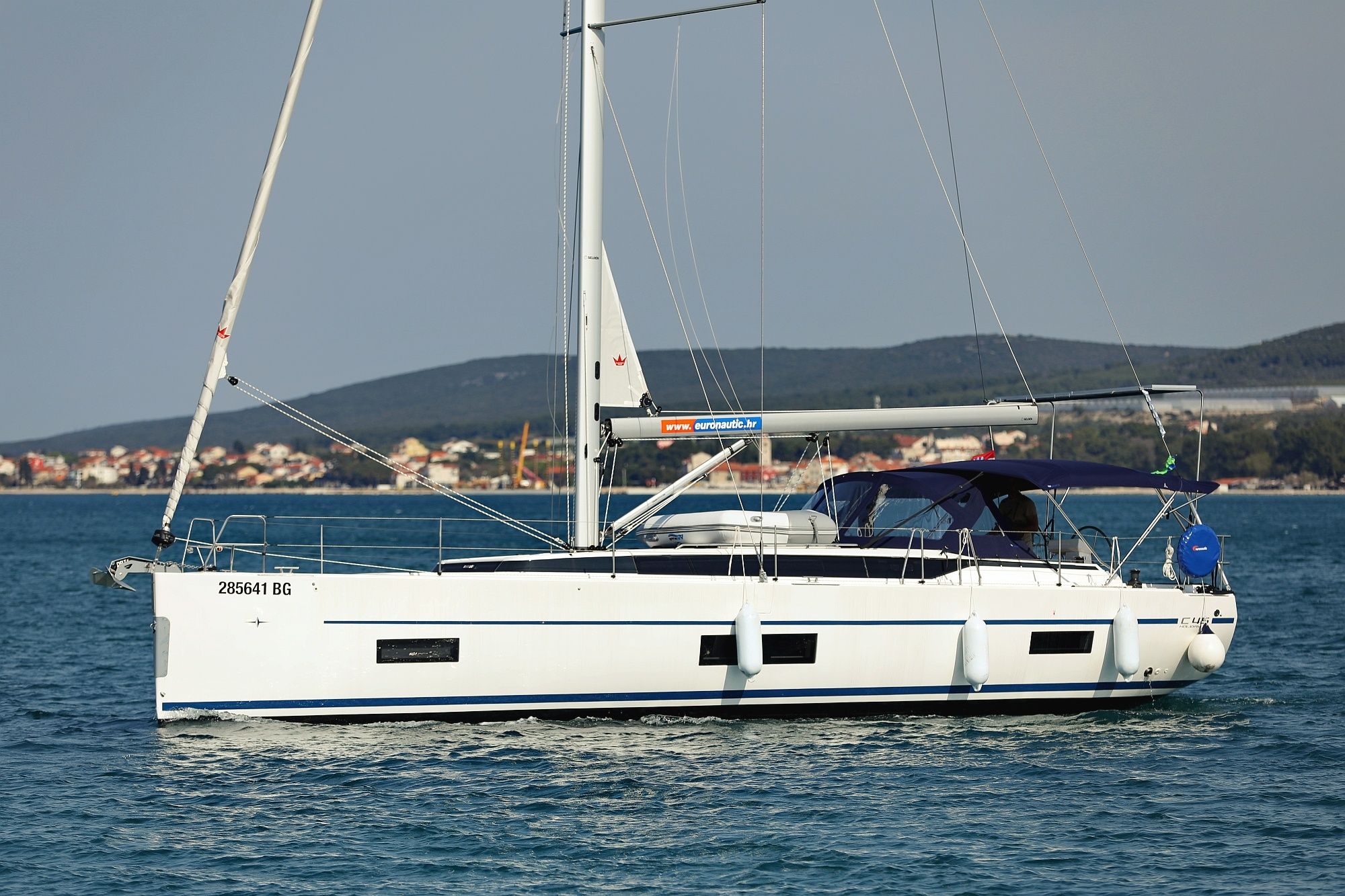 Bavaria C45 | Bella
