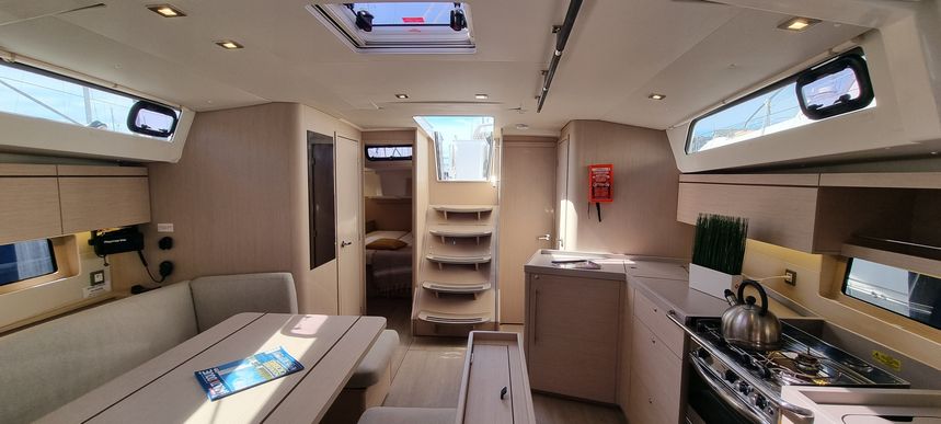 Beneteau Oceanis 46.1 | Entre 2 Poles