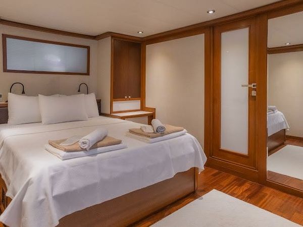 Custom Built 66 | Ruzanna