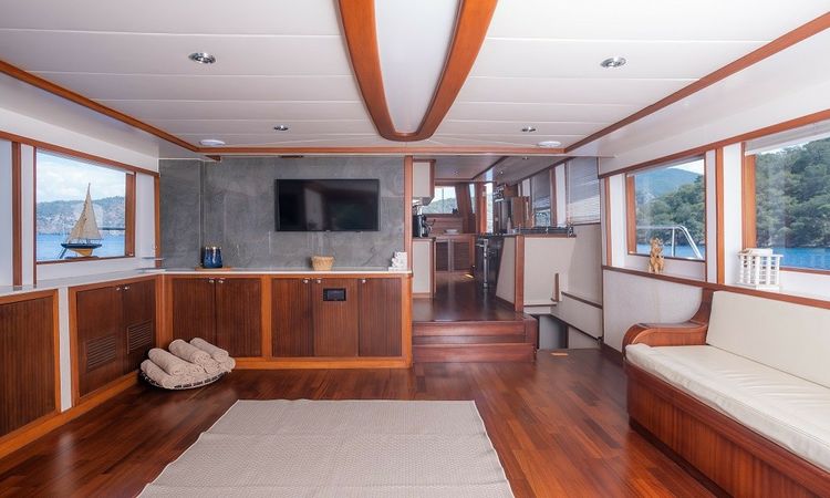 Custom Built 66 | Ruzanna