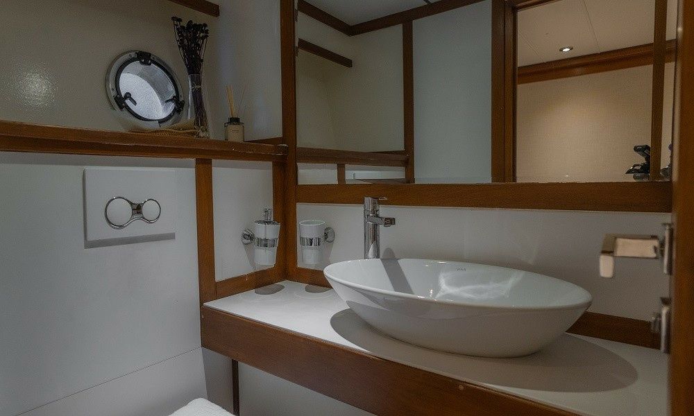 Custom Built 66 | Ruzanna