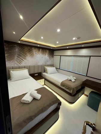 Custom Built 76 | By C&F