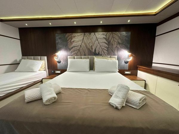 Custom Built 76 | By C&F