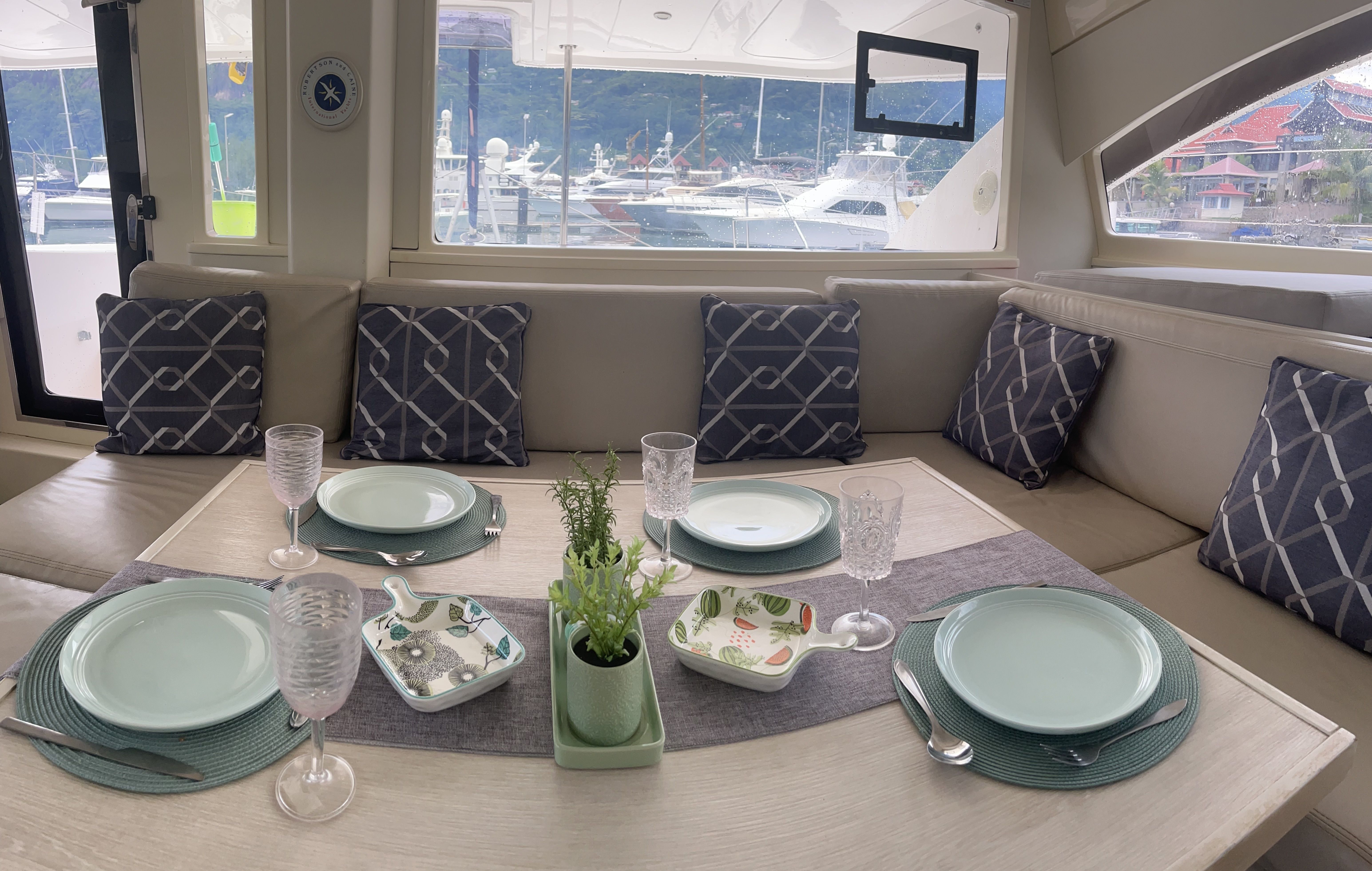 Leopard 48 | The Coronat