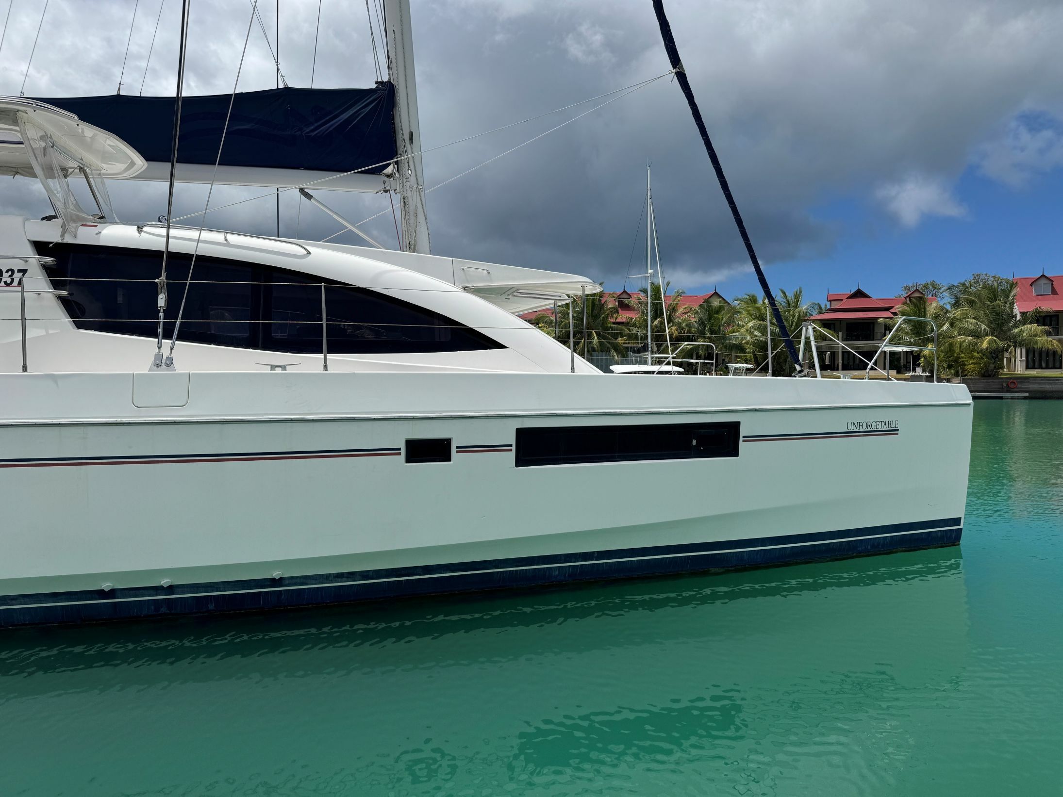 Leopard 48 | Unforgettable